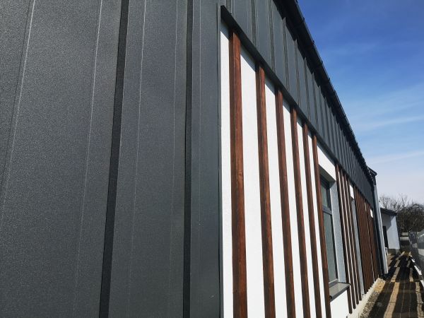 Cost of Metal Cladding Repair in Crown Point