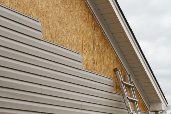 Cost of Grey Vinyl Siding Installation in Crown Point