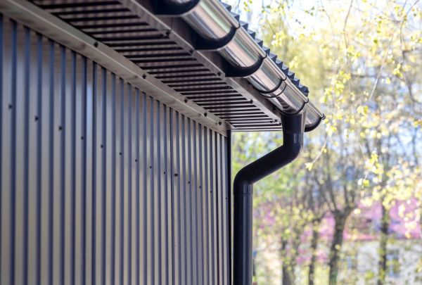 Cost of Sheet Metal Siding Repair in Crown Point