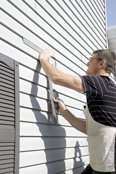 Cost of Vinyl Siding Service in Crown Point